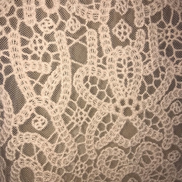 American Eagle Pink Lace Back Oversized Sweater - Size Small Petite - Picture 5 of 10